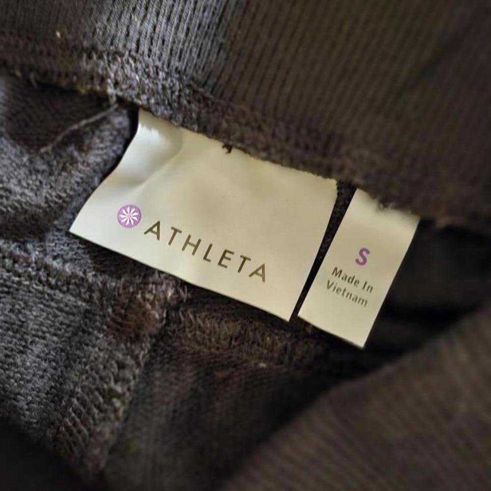 Athleta Women's Black Leggings - Size S - High-Quality Activewear - Picture 3 of 3